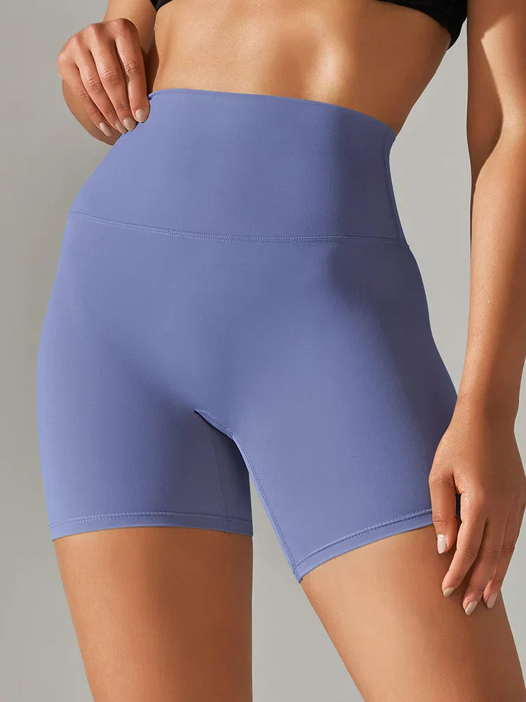 Damen Sport Yogashorts aus elastischem, nahtlosem Funktionsstoff für perfekten Sitz und Komfort beim Training